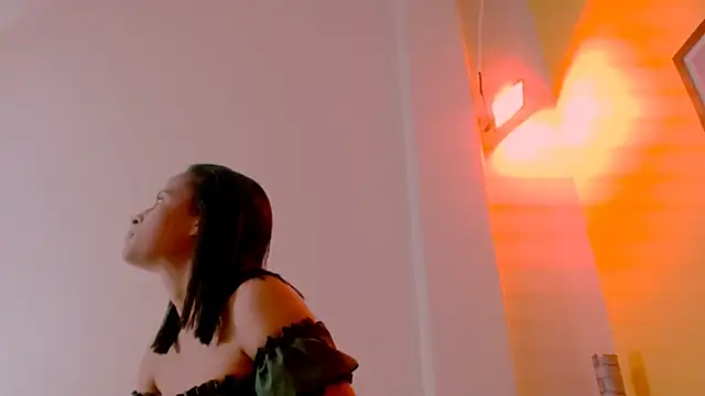 sexiempoderada18 online show from 03/28/26, 02:27