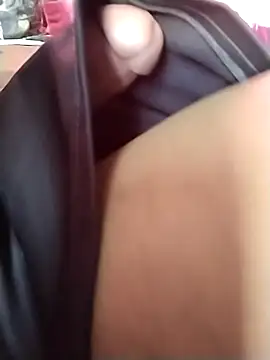 Snapshot of Flakotte chatting on 03/19/26, 06:12 Flakotte online show from 03/19/26, 06:12