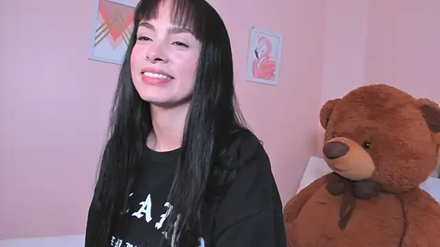 Snapshot of violeta_rodriguezz chatting on 04/20/26, 05:05 violeta rodriguezz online show from 04/20/26, 05:05