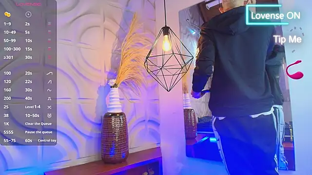 ItsZairen online show from 04/20/26, 06:49