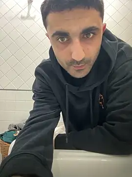 elia2711 online show from 03/16/26, 06:45