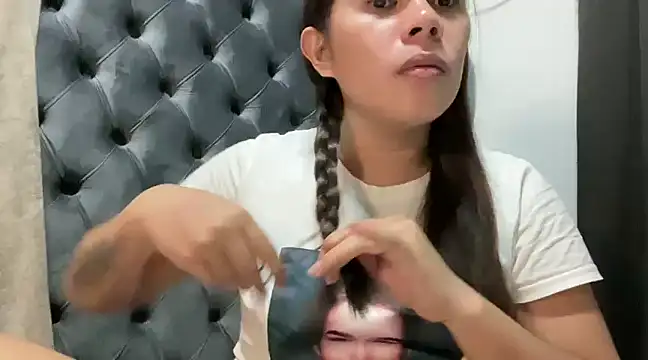 Mooree naba online show from 01/20/25, 12:39