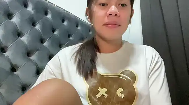 Mooree naba online show from 02/09/25, 10:21