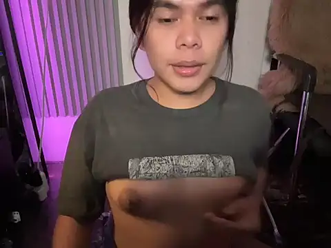 Mooree naba online show from 10/22/25, 10:59