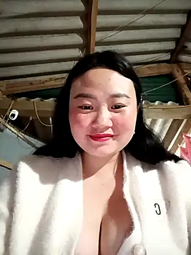 lisn-cute online show from 02/09/26, 01:15