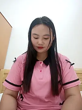 Snapshot of lisn-cute chatting on 04/10/26, 02:06 lisn-cute online show from 04/10/26, 02:06