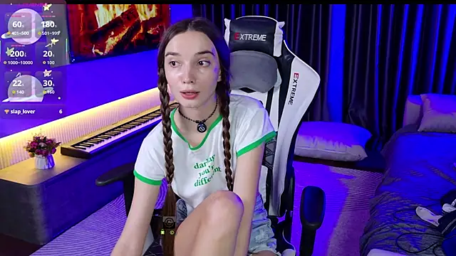 AnnyShore online show from 02/14/26, 03:09