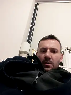 defaktor online show from 02/17/26, 04:13