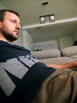 defaktor online show from 03/02/26, 08:37