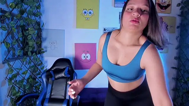 Juli W online show from 02/15/26, 02:58