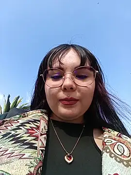 Yulska online show from 04/24/26, 09:06
