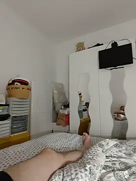 Luluberlu04 online show from 06/18/26, 07:30