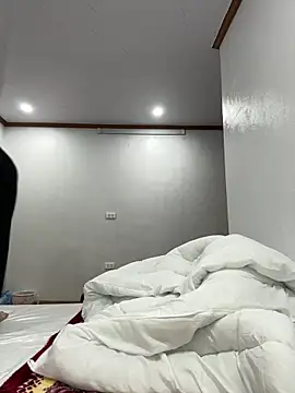 Snapshot of cuty_lusy chatting on 02/14/26, 04:42 cuty lusy online show from 02/14/26, 04:42