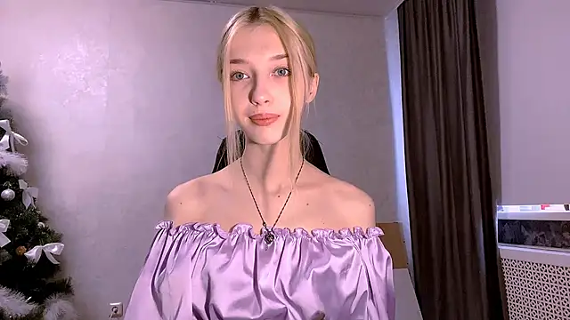 Snapshot of TaliCaan chatting on 02/09/26, 09:02 TaliCaan online show from 02/09/26, 09:02