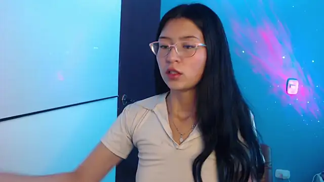 dani tf online show from 04/11/26, 09:41