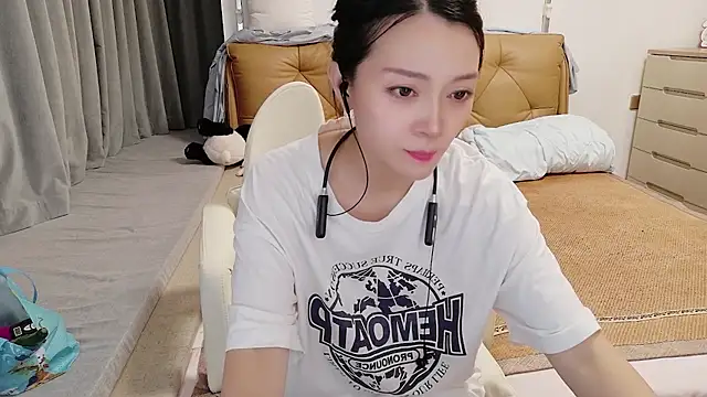 Snapshot of xiaojie_jie chatting on 07/16/26, 04:46 xiaojie jie online show from 07/16/26, 04:46