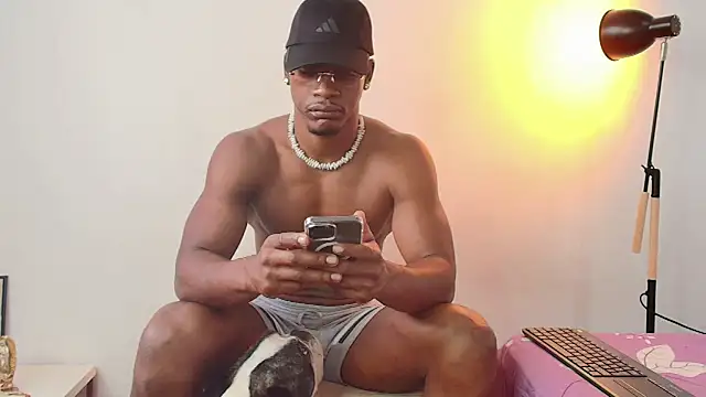 Snapshot of Lebron_black_ chatting on 05/14/26, 12:56 Lebron black online show from 05/14/26, 12:56