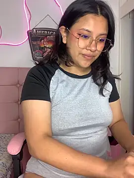 Snapshot of LilithRose_ chatting on 02/20/26, 12:49 LilithRose online show from 02/20/26, 12:49