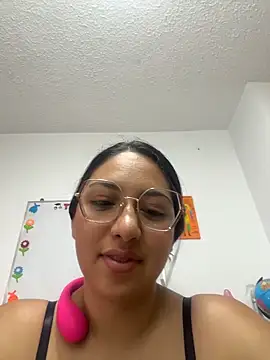 Victoria Lusty online show from 04/07/26, 09:37