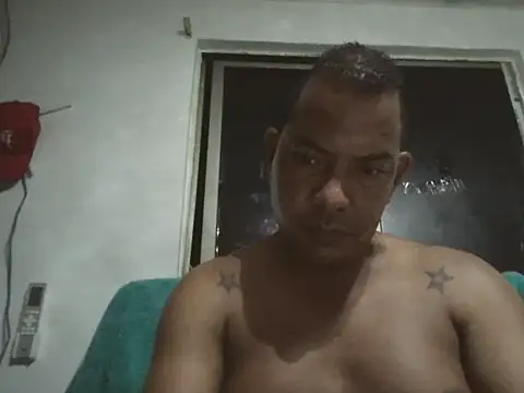 Quillero18 online show from 06/01/26, 03:52