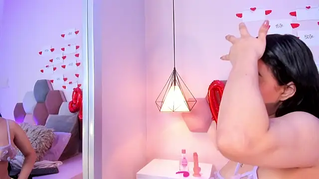 Snapshot of ValeriaBlythe chatting on 02/16/26, 11:39 ValeriaBlythe online show from 02/16/26, 11:39