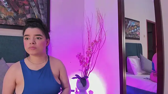 Snapshot of ValeriaBlythe chatting on 02/17/26, 11:40 ValeriaBlythe online show from 02/17/26, 11:40