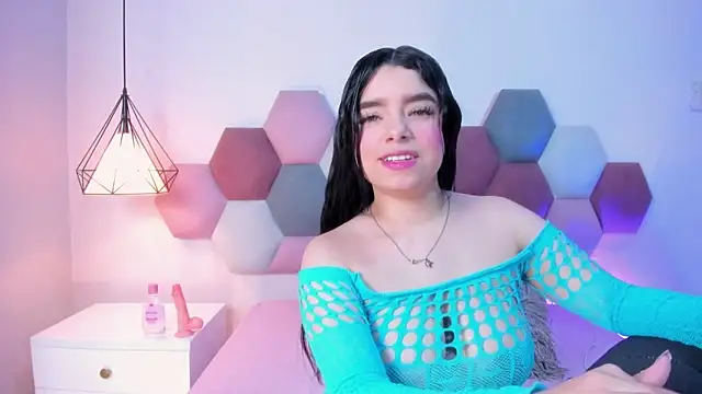 Snapshot of ValeriaBlythe chatting on 02/20/26, 11:43 ValeriaBlythe online show from 02/20/26, 11:43