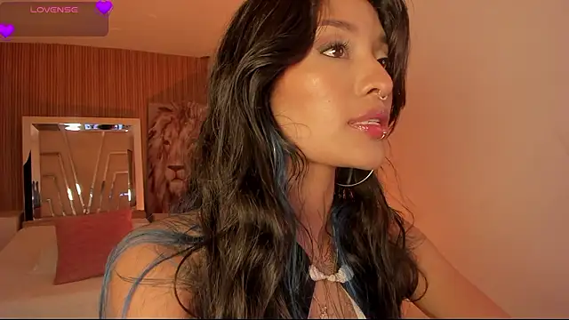Snapshot of NicoleMonet1 chatting on 03/10/26, 09:20 NicoleMonet1 online show from 03/10/26, 09:20