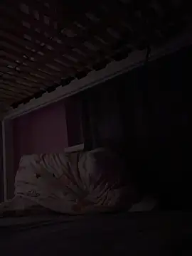 LaraHolt online show from 02/21/26, 09:05