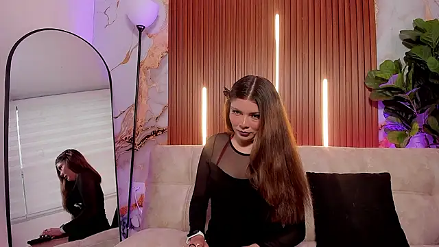 Scarlett Raven  online show from 02/09/26, 03:05