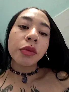 Zafira glow online show from 02/08/26, 06:33