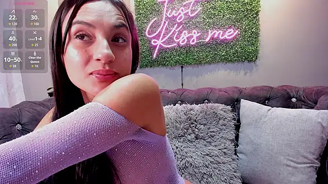 Snapshot of danielebeck chatting on 02/26/26, 09:36 danielebeck online show from 02/26/26, 09:36