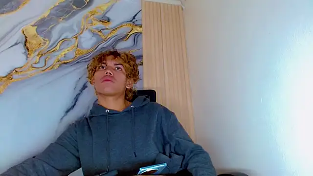 DaviidBuckx  online show from 04/05/26, 02:25