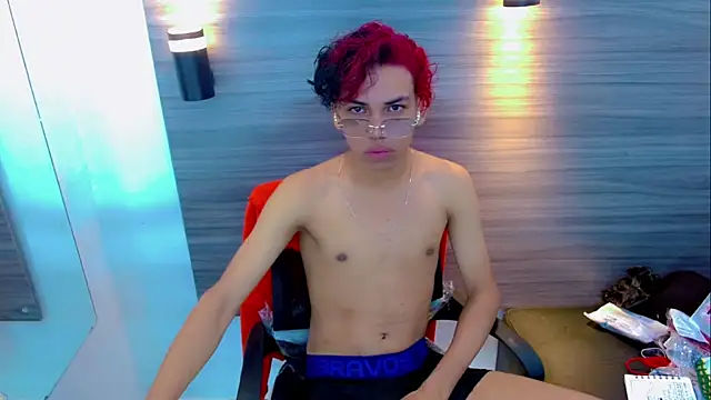 DaviidBuckx  online show from 04/18/26, 01:53