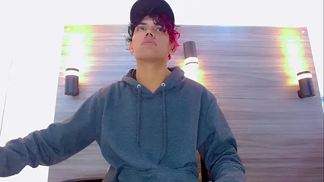 DaviidBuckx  online show from 04/19/26, 02:00