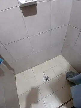 papi23l online show from 04/14/26, 06:08