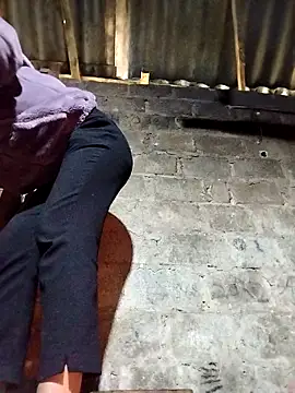 Yiyoongg online show from 03/17/26, 01:43