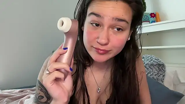 anitayurmoniii online show from 06/20/26, 08:00