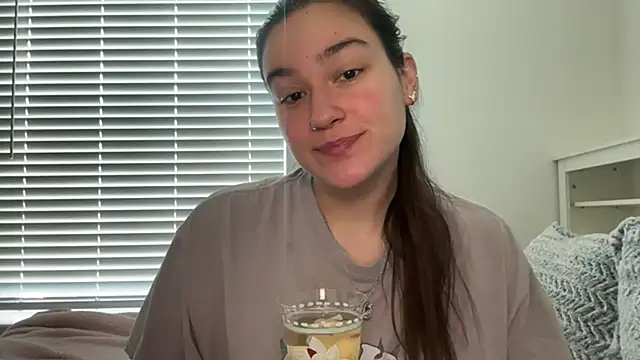 anitayurmoniii online show from 07/06/26, 08:11