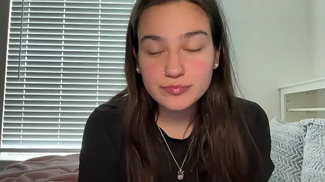 anitayurmoniii online show from 07/18/26, 11:08
