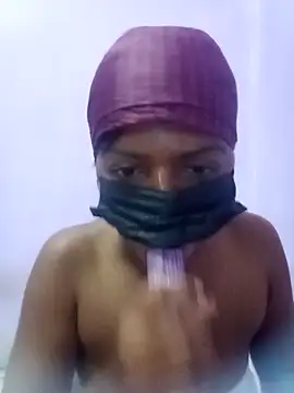 Malee S online show from 04/06/26, 03:35