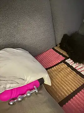 little dreamer  online show from 03/27/26, 08:20