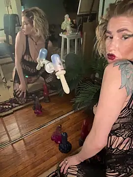 XXX2Freaks online show from 05/17/26, 07:17