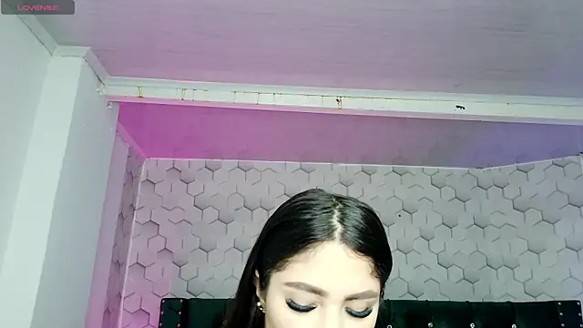 babyy nicols m online show from 04/27/26, 04:49