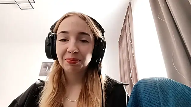 Snapshot of WackyNome chatting on 02/18/26, 06:09 WackyNome online show from 02/18/26, 06:09