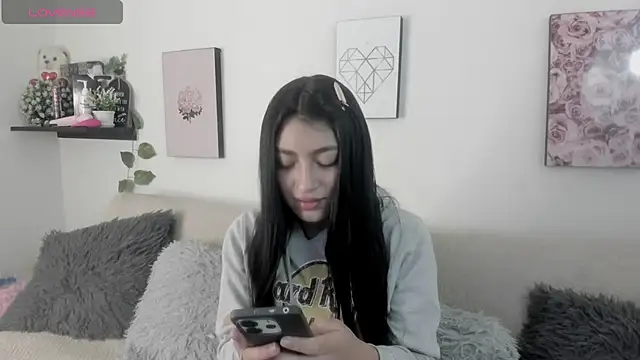 Snapshot of Alexaalove_1 chatting on 02/19/26, 01:40 Alexaalove 1 online show from 02/19/26, 01:40