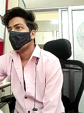 hotyboy 89 online show from 03/13/26, 04:19