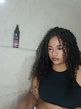 BrianaSweetxxx online show from 05/16/26, 03:58