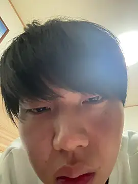 Snapshot of hibi0875 chatting on 02/08/26, 03:04 hibi0875 online show from 02/08/26, 03:04