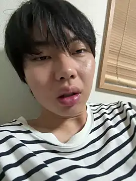Snapshot of hibi0875 chatting on 02/10/26, 05:06 hibi0875 online show from 02/10/26, 05:06